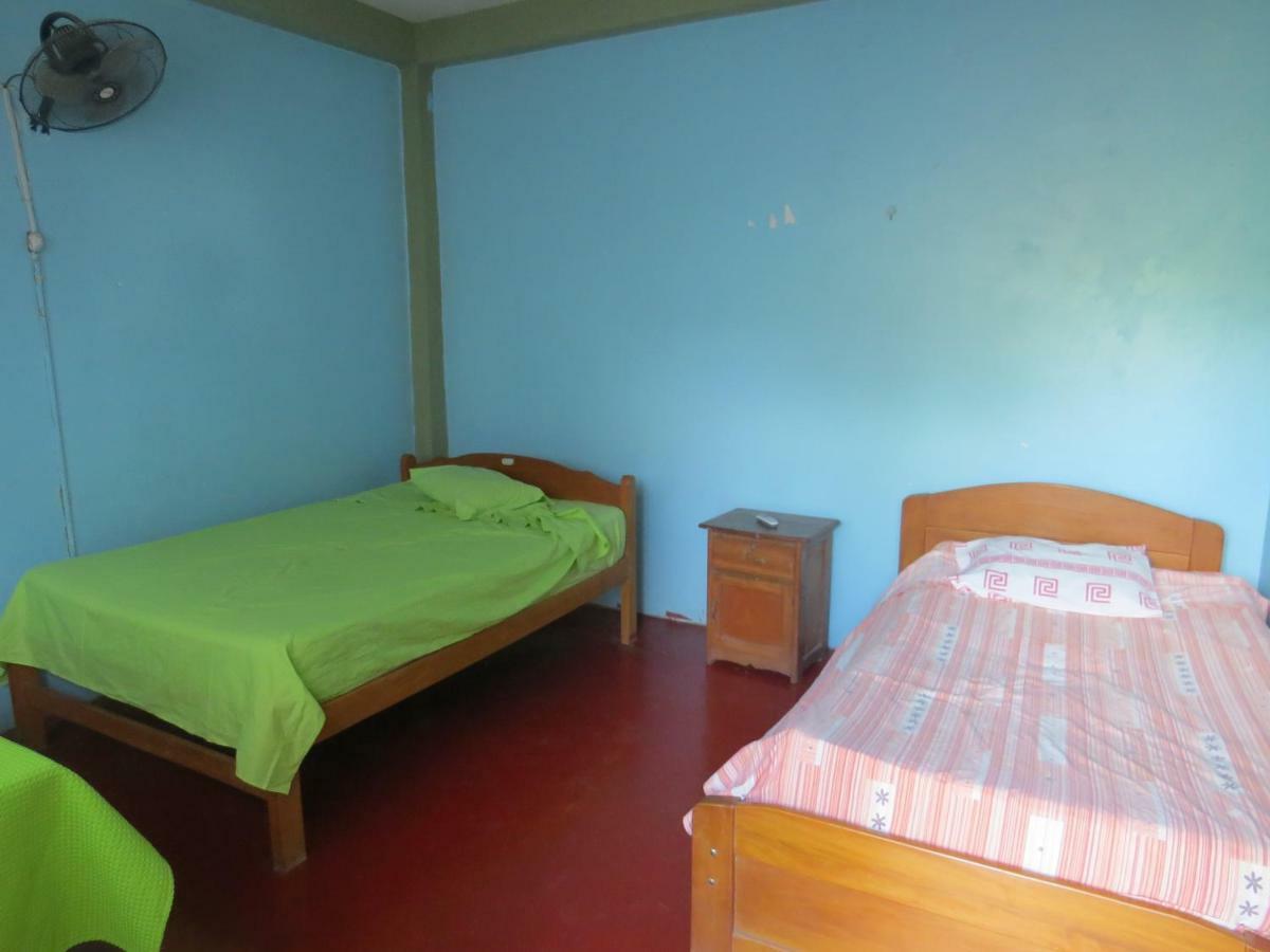 פוארטו מלדונדו Tambopata Hostel Bambu מראה חיצוני תמונה