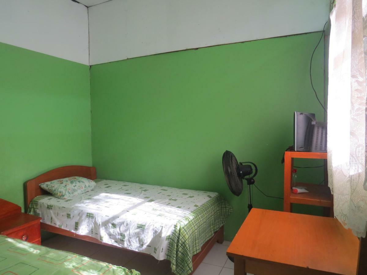 פוארטו מלדונדו Tambopata Hostel Bambu מראה חיצוני תמונה