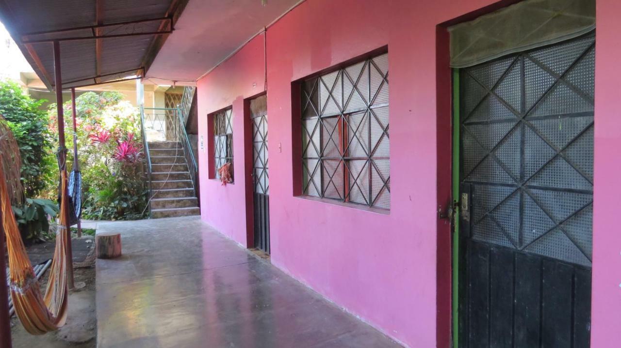 פוארטו מלדונדו Tambopata Hostel Bambu מראה חיצוני תמונה